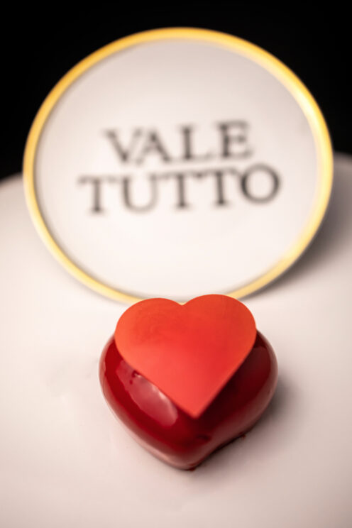 6.Panettone-cioccolato-Diego-Vitagliano_photo-Stefano-Wurzburger