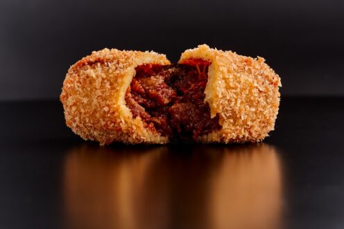 6.Panettone-cioccolato-Diego-Vitagliano_photo-Stefano-Wurzburger