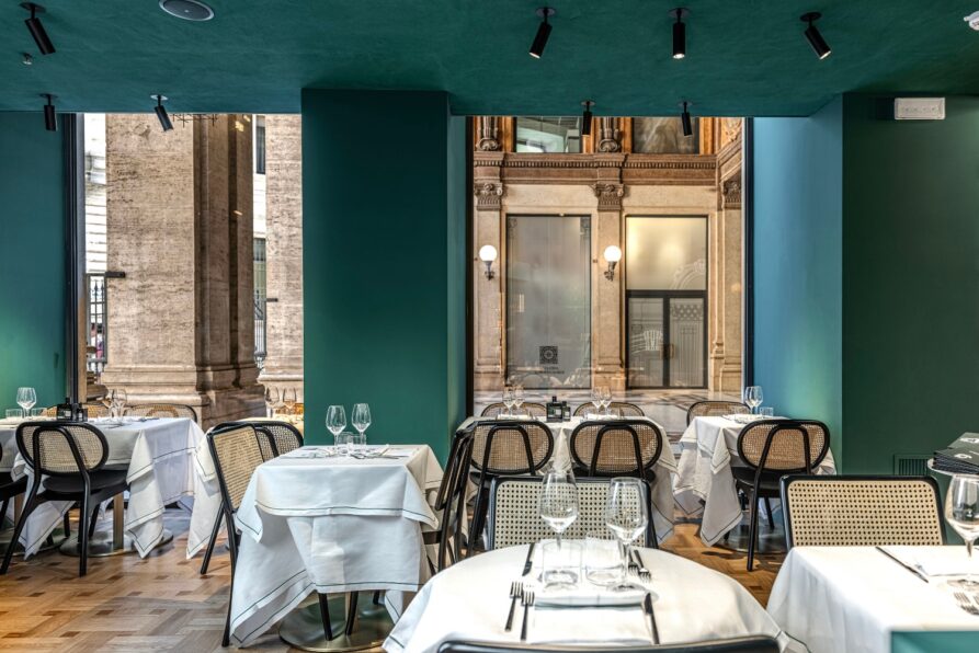 7.Stendhal-Milano_sala-piano-terra-1