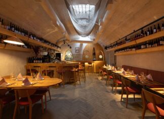 CASAMORA: vino e tapas a Testaccio