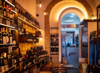 A Roma c’è un nuovo micro WINE BAR con cucina